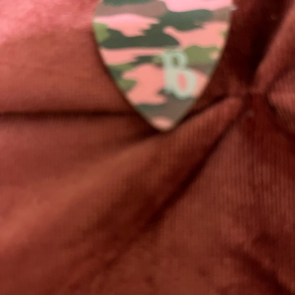 Womens leather guitar pick layer necklace - Picture 3 of 3